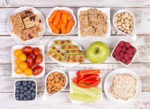 How to choose healthy snacks for better nutrition